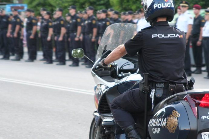 Agentes de la Policía Nacional