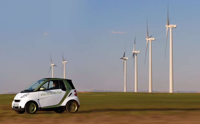 Acuerdo Mercedes Benz Y Acciona Para Impulsar El Coche Eléctrico