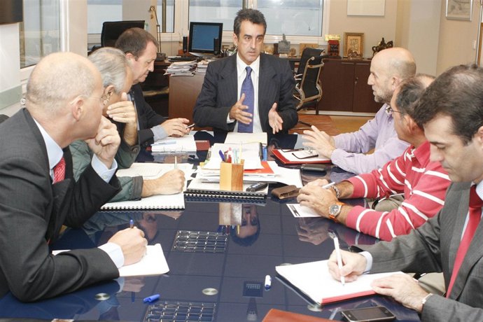9:30Despacho del consejeroEl consejero de Medio Ambiente, Francisco Martín, pres
