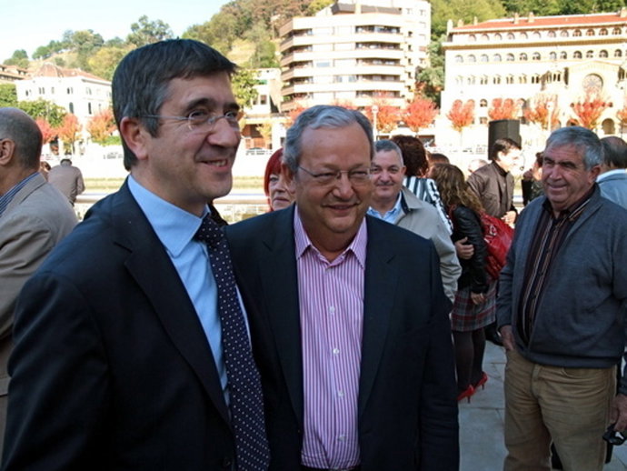 José María benegas, junto a Patxi López