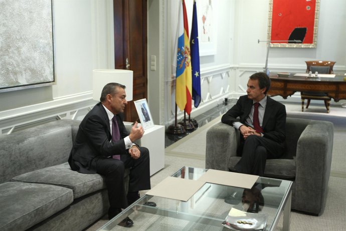 Zapatero se reúne con Rivero