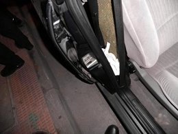 Cocaína oculta en un coche