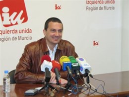 Pujante en rueda de prensa