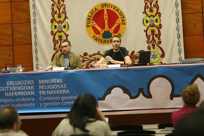 Miguel Laparra, a la izquierda, junto a Rubén Lasheras, durante la presentación 
