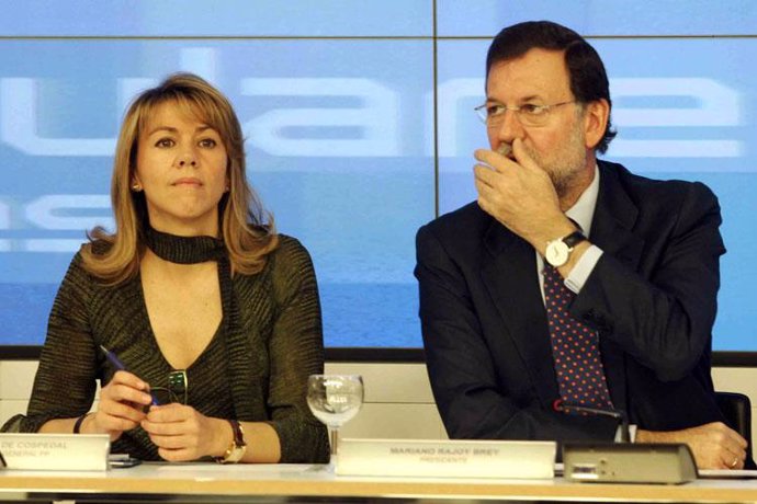 Mariano Rajoy y María Dolores de Cospedal en la sede del PP