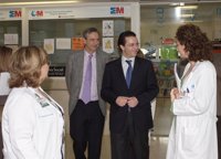 Lasquetty lamenta la muerte del bebé de la mujer atropellada en Villalba y dice que la historia "es una tristeza enorme"