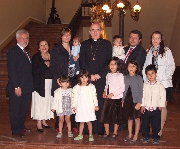 Osoro con el matrimonio que partirá a Denver