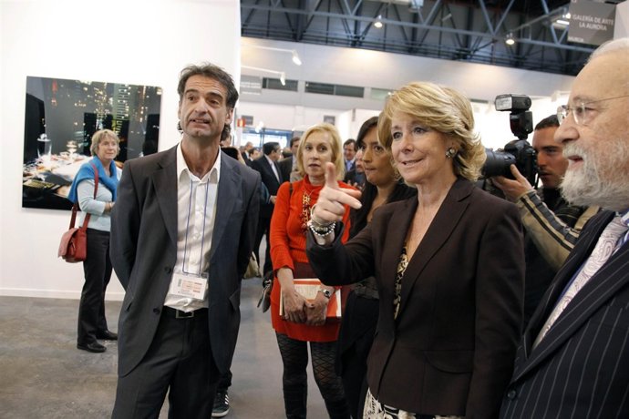 Aguirre inaugura la Feria Estampa