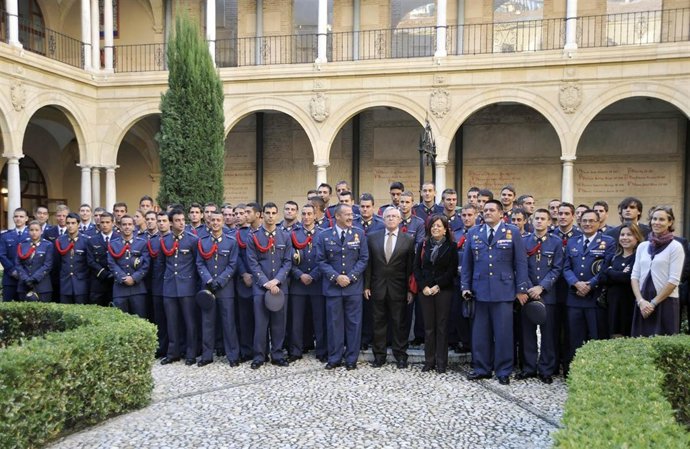 Universidad De Murcia: Visita Academia General Del Aire
