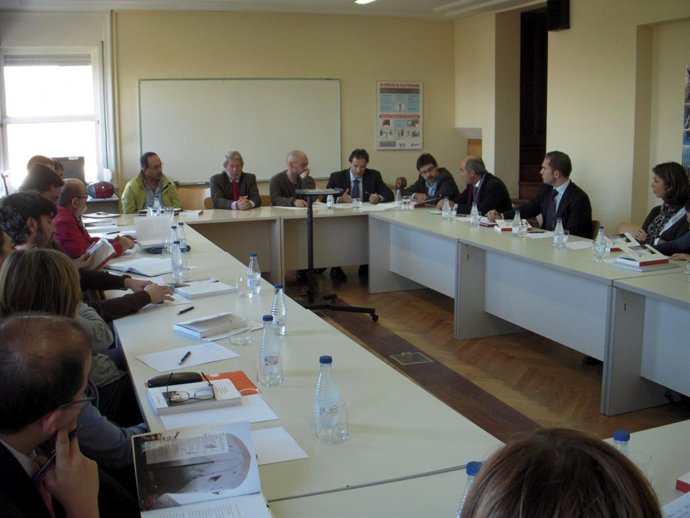 Nota De Prensa Constitución Mesa Vigilancia De La Salud NAVAL.Doc