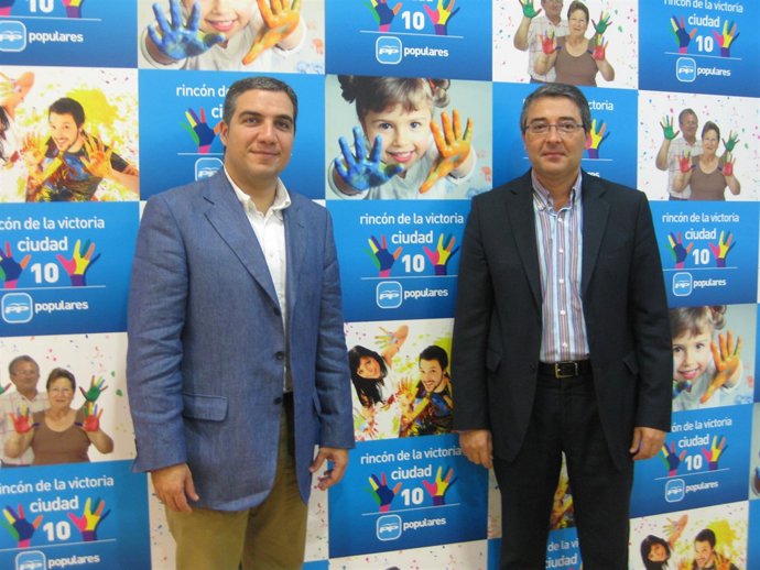 El presidente provincial del PP de Málaga, Elías Bendodo, y el presidente del PP