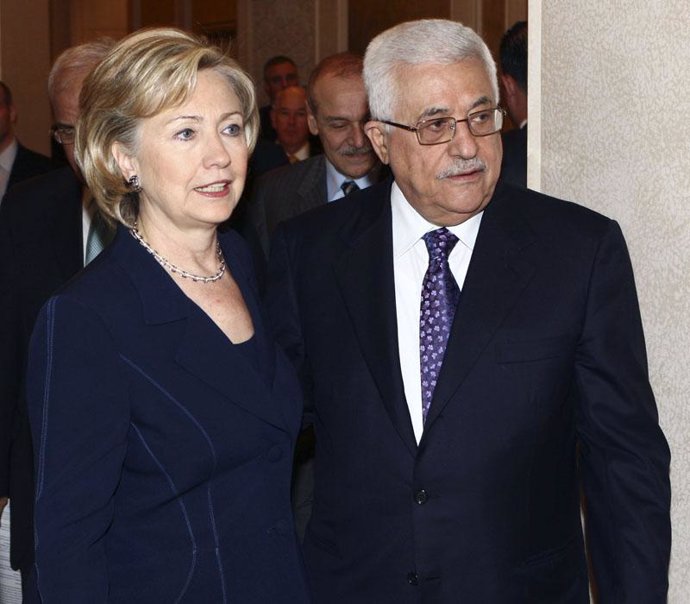 Mahmud Abbas y Hillary Clinton