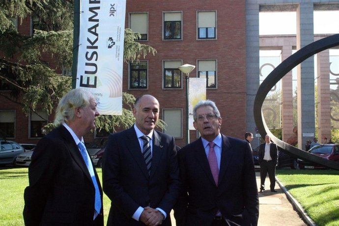 El rector de la UPV/EHU