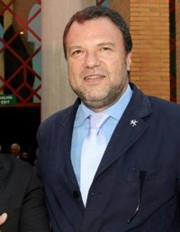 Monteseirín celebra el éxito de la candidatura de la US y la UMA y felicita a Luque por la nueva calificación