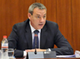 El consejero de Educación, Francisco Álvarez de la Chica