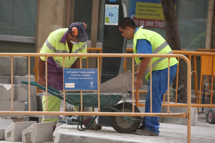 Gente trabajando