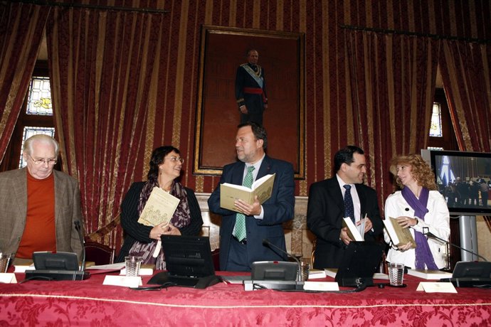 Presentación del libro 'El Ayuntamiento de Sevilla en el siglo XVIII'