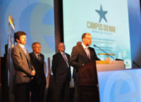 El rector dice que Vigo "se convierte en el epicentro de la Universidad del Mar de Europa"