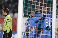 El Sevilla cumple y respira en Europa 