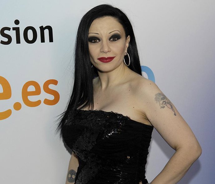 Alaska es la presentadora de Eurovisión 09