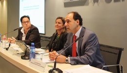 Diego y Madrazo en el encuentro con Fediscom