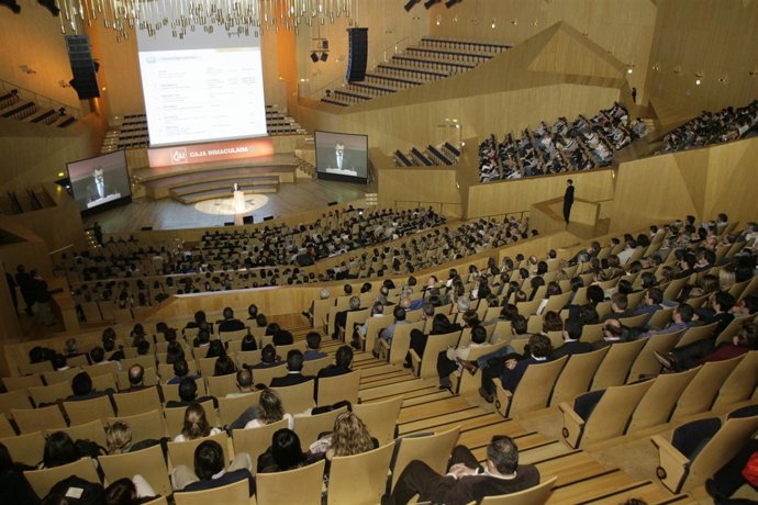 Convención de empleados de CAI en el Auditorio de Zaragoza