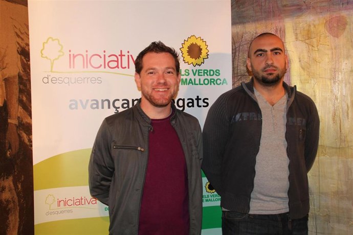 David Abril tras la asamblea de Iniciativa d'Esquerres y Els Verds