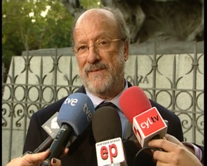 De la Riva, criticado desde el PSOE y el PP