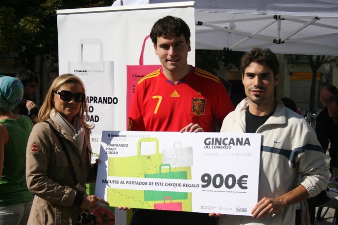 El equipo 'Con resaca y a la carrera' ha sido el ganador de la Gincana Comercial