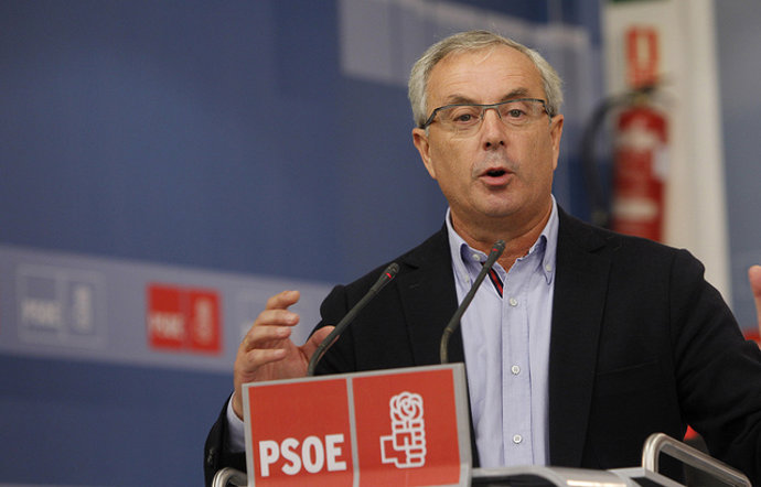 Nota E Fotos De Pachi Vázquez No Comité Federal