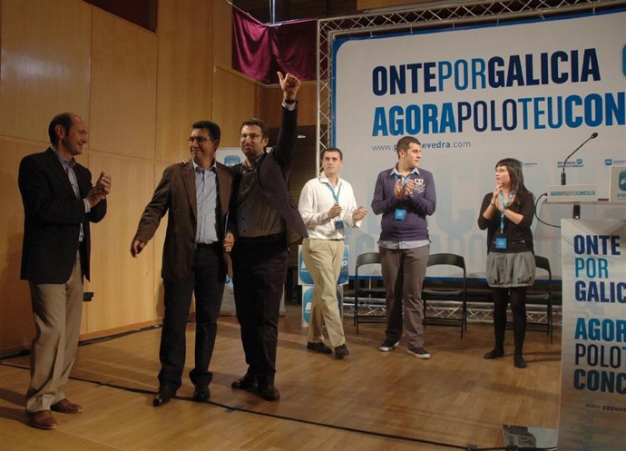 Núñez Feijóo presenta al candidato del PPdeG en Redondela 