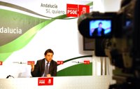 PSOE-A confía en el acuerdo sobre la reordenación del sector público y destaca el "buen hacer" de Martínez Aguayo