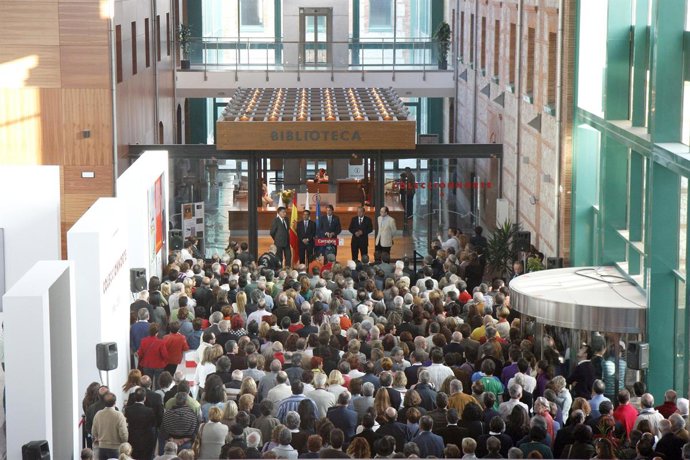 Biblioteca Y Archico Central Cantabria