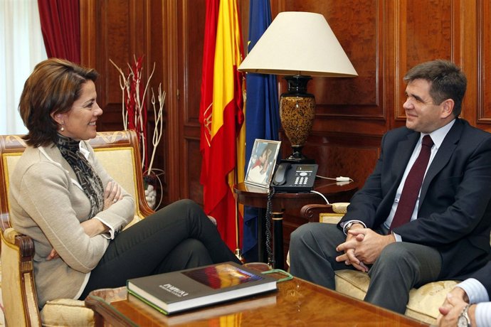 Barcina recibe al embajador de España en Trinidad y Tobago.