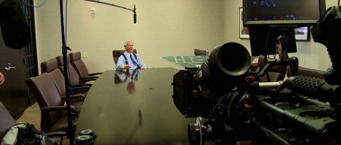 Una de las entrevistas de 'Inside Job'
