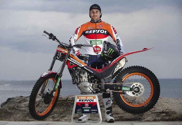 Toni Bou renueva hasta 2012 con Montesa Honda