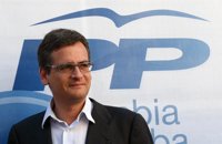 Basagoiti cree que "no hace falta ninguna negociación", sino "vencer" a ETA para evitar un "rescoldo de la violencia"