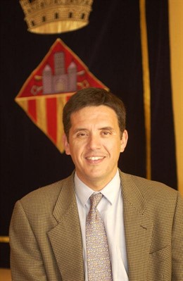 El Alcalde De Sant Cugat Del Vallès, Lluís Recoder.