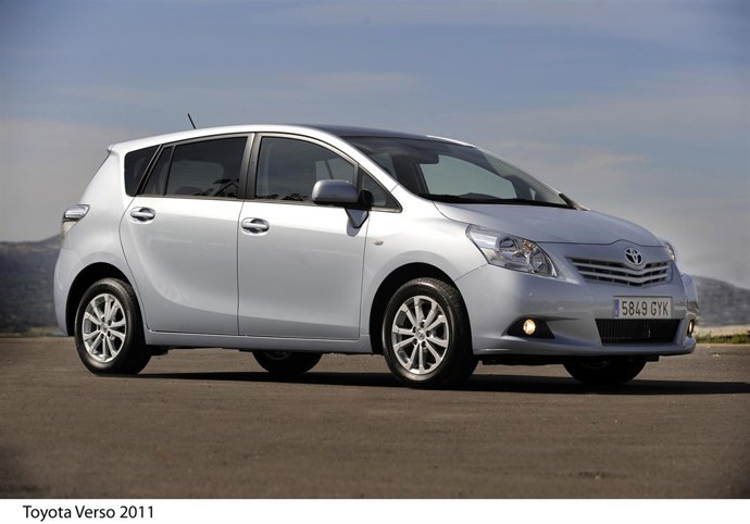 Toyota Verso 2011