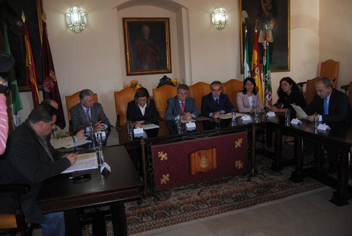 ACUERDO PARA CONSTITUIR EL OBSERVATORIO SOCIOECONÓMICO DE LA SIERRA DE CÁDIZ