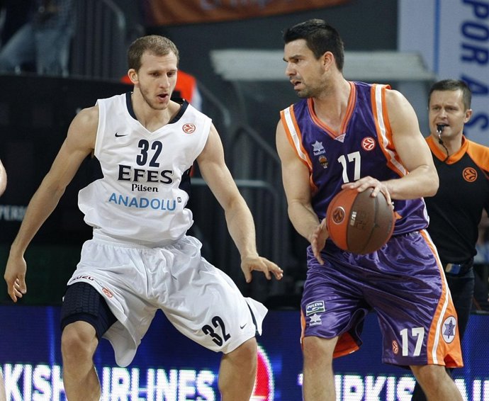 Efes Pilsen contra Power Electronics