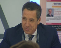 Zaplana califica a Cascos de "excepcional" pero rechaza entrar en "polémicas" con el partido
