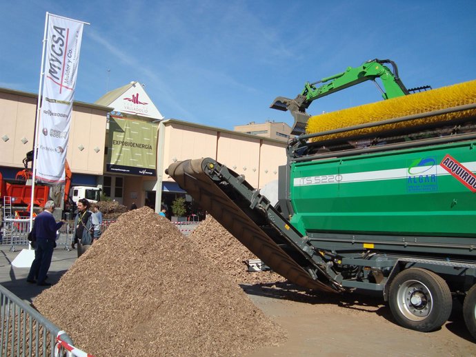 Maquinaria expuesta en Bioenergía 2010, en la Feria de Valladolid.