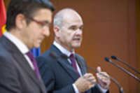 Chaves acusa al PP de actuar de forma "miserable" con Velasco y confía en la "fuerza" del PSOE andaluz