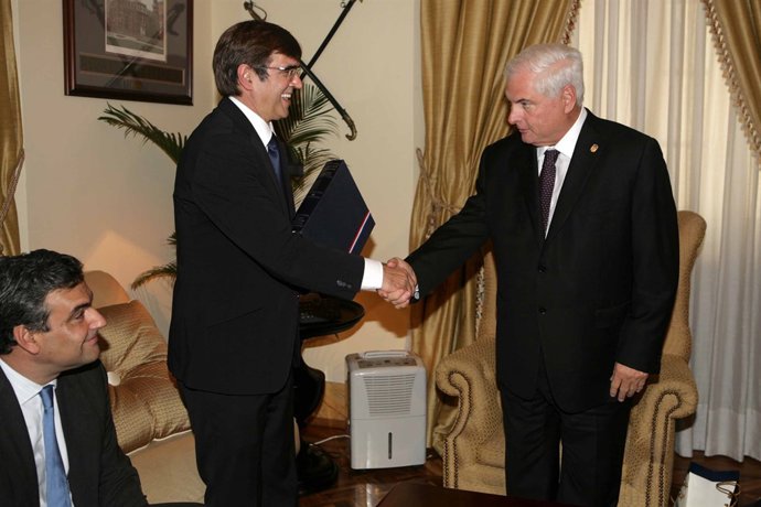 Francesc Antich saluda al presidente de Panamá