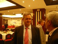 Gobierno vasco subraya que el paro desciende a pesar del "muy bajo" crecimiento económico