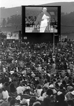 Nota De Prensa: Pantallas Xigantes Instaladas Pola TVG Para Seguir A Visita Do P