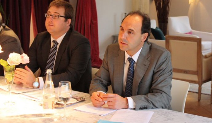 Diego en el encuentro con la AJEC