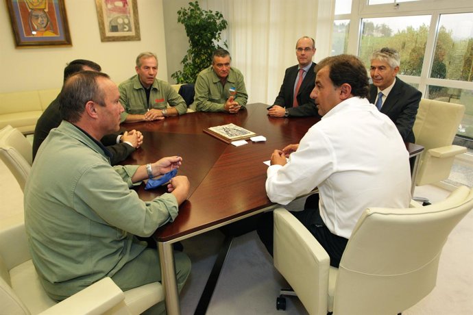 O conselleiro de Economía e Industria, Javier Guerra, manterá unha reunión coa d