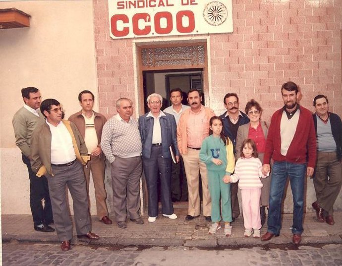Camacho inaugurando la sede de Almodovar del Campo (Ciudad Real)
